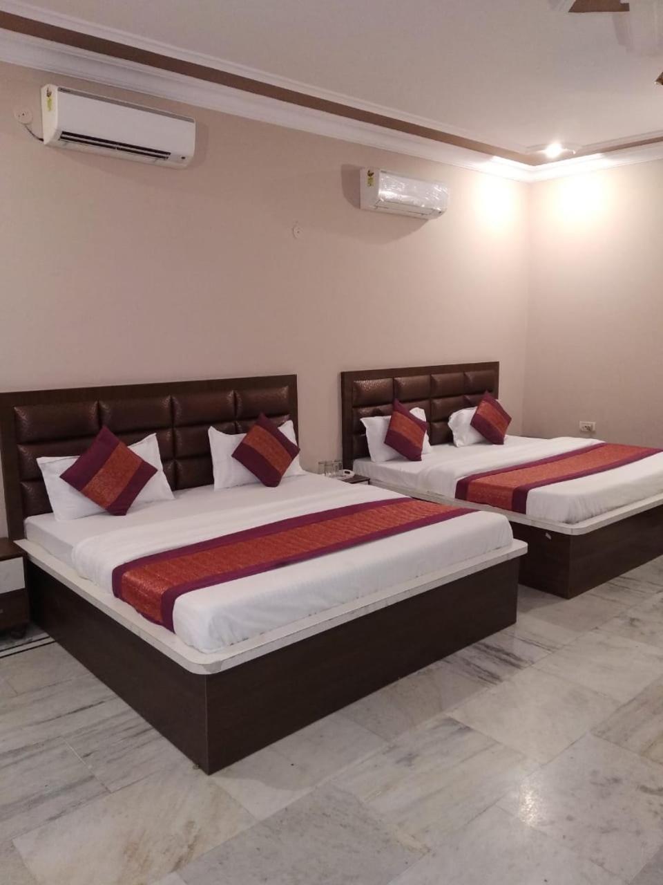 Vrinda Apartments Amritsar Exterior photo